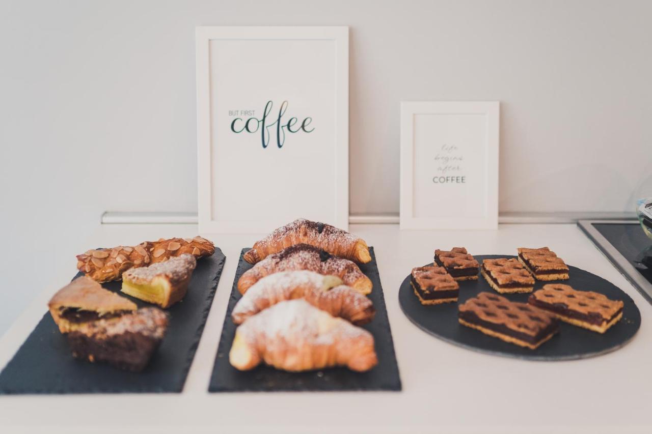 Trip Room & Breakfast เรจโจ ดี คาลาเบีย ภายนอก รูปภาพ